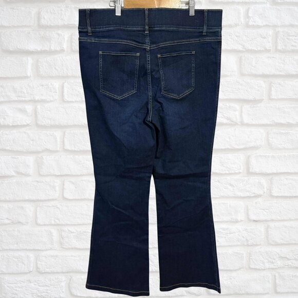 NWT Spanx EveryWear Flare Jeans 1X Midnight High Rise Tummy Control TummyTamer - Picture 4 of 8